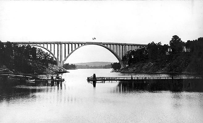 Skurubron, 1915