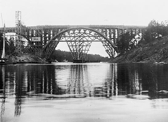 Skurubron under byggnad i slutet av juni, 1915